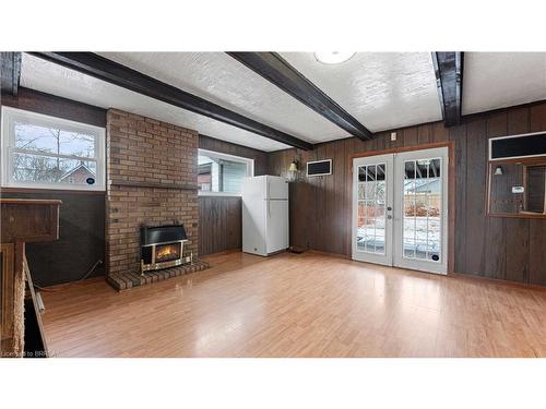 114 Erie Avenue, Brantford, ON - Indoor With Fireplace