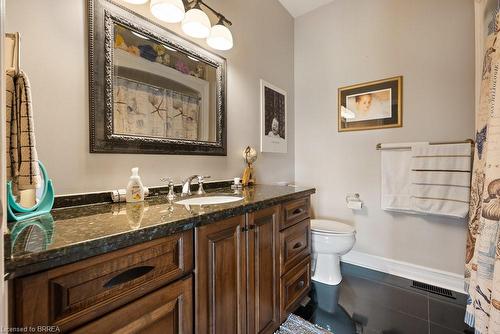 49 River Road, Brantford, ON - Indoor Photo Showing Bathroom