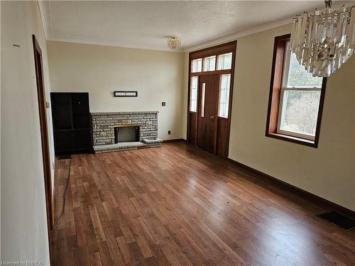 A-218 Powerline Road, Brantford, ON - Indoor With Fireplace
