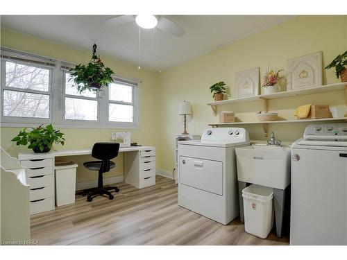 6299 Guelph Line, Burlington, ON - Indoor Photo Showing Laundry Room