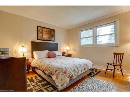 6299 Guelph Line, Burlington, ON - Indoor Photo Showing Bedroom