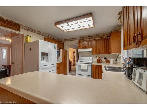 18 Huntingdale Drive, Kitchener, ON - Indoor Photo Showing Kitchen With Double Sink