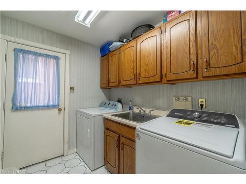 18 Huntingdale Drive, Kitchener, ON - Indoor Photo Showing Kitchen With Double Sink
