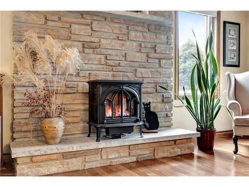 1036 La Plante Road, Tillsonburg, ON - Indoor Photo Showing Living Room With Fireplace