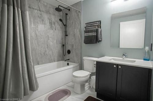 321-7711 Green Vista Gate, Niagara Falls, ON - Indoor Photo Showing Bathroom