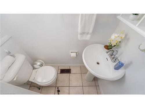 47-273 Elgin Street, Brantford, ON - Indoor Photo Showing Bathroom