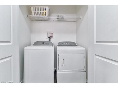 16-1038 Colborne Street, Brantford, ON - Indoor Photo Showing Laundry Room