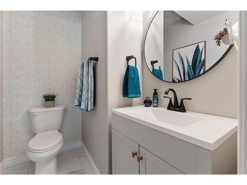 262 Brant County Highway 5, St. George, ON - Indoor Photo Showing Bathroom