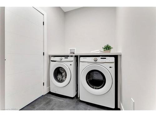 16 Macneil Court, Port Burwell, ON - Indoor Photo Showing Laundry Room