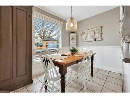 3 Ashgrove Court, Brantford, ON - Indoor Photo Showing Dining Room