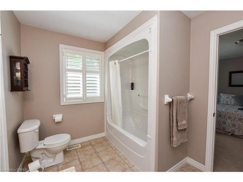 51 Queensway Drive, Brantford, ON - Indoor Photo Showing Bathroom