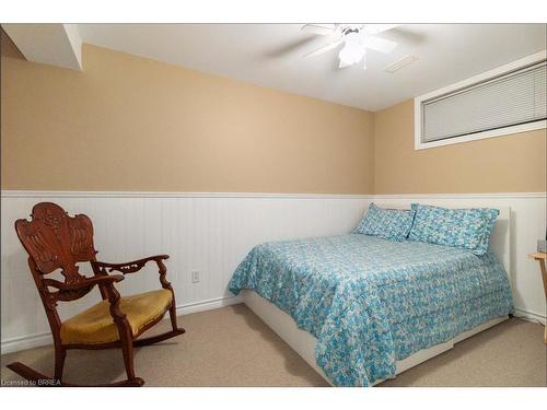 F-68 Harris Avenue, Brantford, ON - Indoor Photo Showing Bedroom