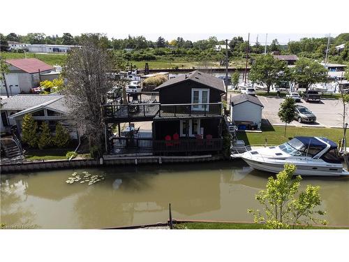 52 River Drive, Port Dover, ON - Outdoor