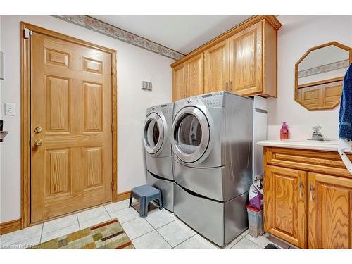 6 Werret Avenue, Simcoe, ON - Indoor Photo Showing Laundry Room