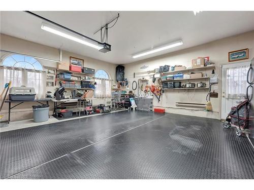 6 Werret Avenue, Simcoe, ON - Indoor Photo Showing Garage