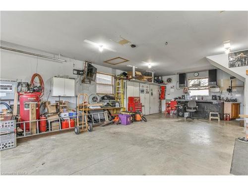 54221 Talbot Line, Eden, ON - Indoor Photo Showing Garage