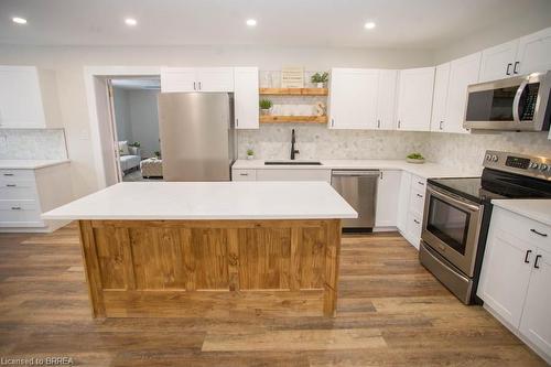 65 7Th Concession Road, Walsingham, ON - Indoor Photo Showing Kitchen With Upgraded Kitchen
