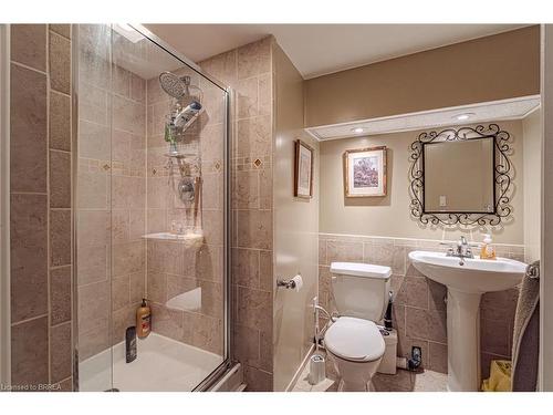 46 James Street, Burford, ON - Indoor Photo Showing Bathroom