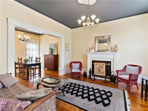 10 Banfield Street, Paris, ON - Indoor Photo Showing Living Room With Fireplace