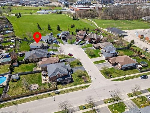 7 Moffat Court, Brantford, ON - Outdoor With View
