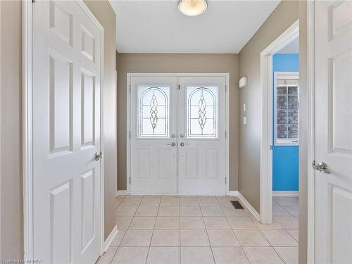 7 Moffat Court, Brantford, ON - Indoor Photo Showing Other Room