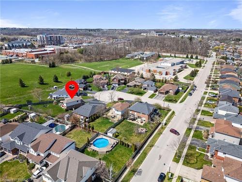 7 Moffat Court, Brantford, ON - Outdoor With View