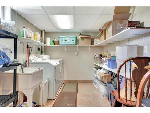 28 Hillier Crescent, Brantford, ON - Indoor Photo Showing Laundry Room