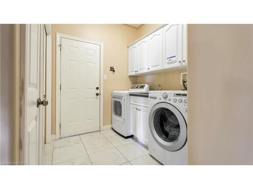 104 Mcbay Road, Brantford, ON - Indoor Photo Showing Laundry Room