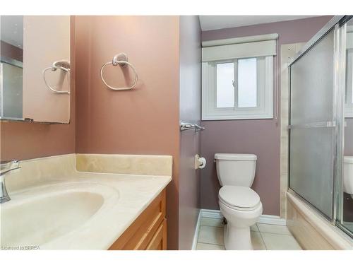 52 Gurnett Drive, Hamilton, ON - Indoor Photo Showing Bathroom