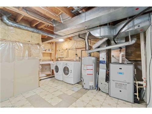 52 Gurnett Drive, Hamilton, ON - Indoor Photo Showing Laundry Room