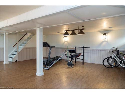 818 Cambridge Street, Woodstock, ON - Indoor Photo Showing Gym Room