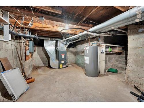 412 Maple Avenue S, Burford, ON - Indoor Photo Showing Basement