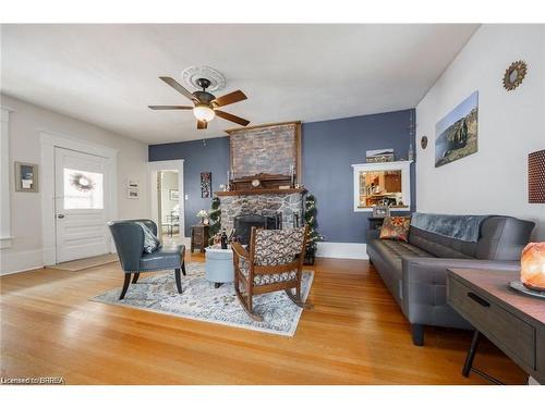 284 Colborne Street N, Simcoe, ON - Indoor Photo Showing Living Room With Fireplace
