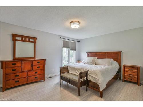 50 Sanders Crescent, Tillsonburg, ON - Indoor Photo Showing Bedroom