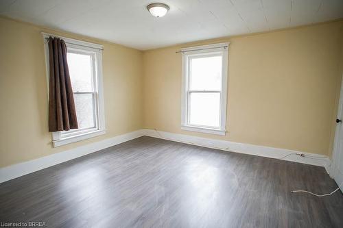 264-266 West Street, Simcoe, ON - Indoor Photo Showing Other Room