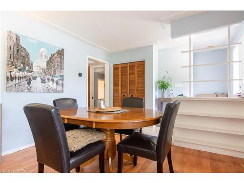 64 Brier Park Road, Brantford, ON - Indoor Photo Showing Dining Room