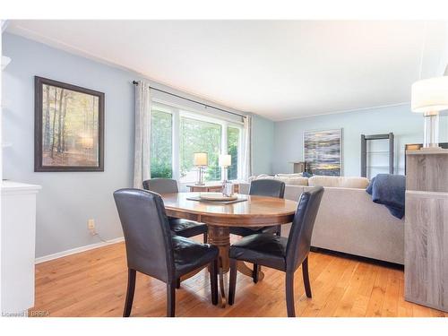 64 Brier Park Road, Brantford, ON - Indoor Photo Showing Dining Room