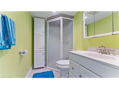 28 Lake Road, Selkirk, ON - Indoor Photo Showing Bathroom