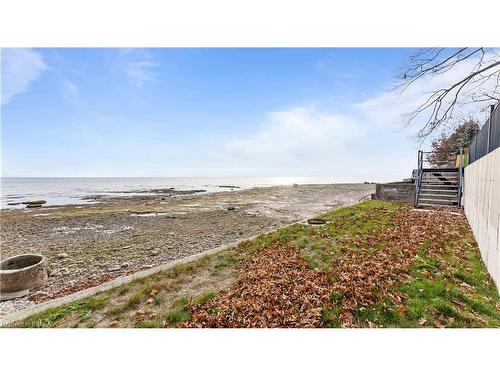 28 Lake Road, Selkirk, ON - Outdoor With View