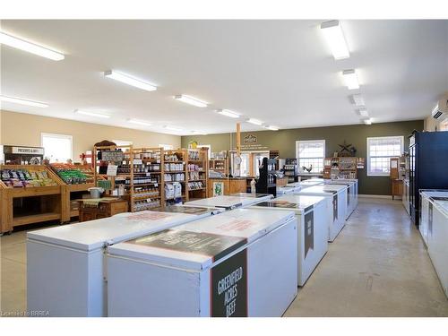 2132 Greenfield Road, Ayr, ON - Indoor Photo Showing Other Room