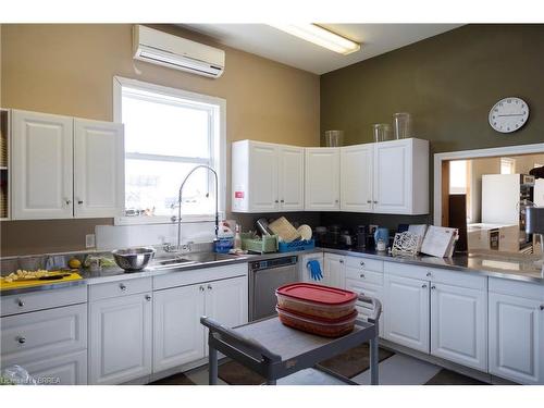 2132 Greenfield Road, Ayr, ON - Indoor Photo Showing Kitchen With Double Sink