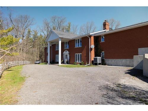 2132 Greenfield Road, Ayr, ON - Outdoor