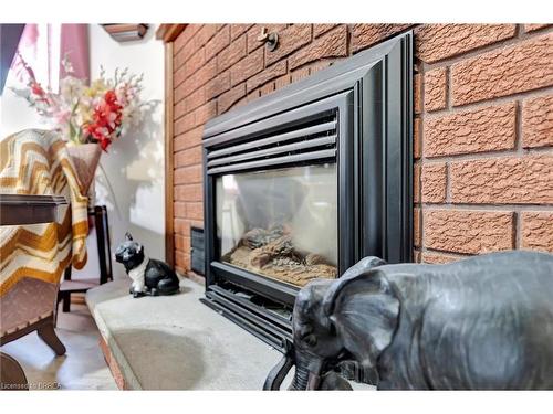 16 Broadview Drive, Burford, ON - Indoor With Fireplace