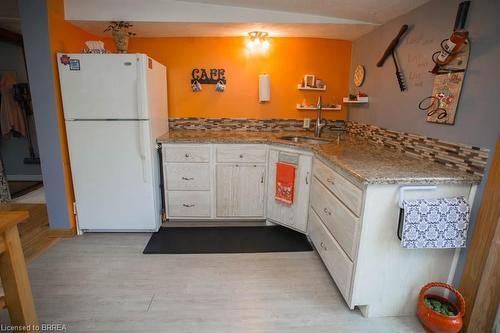 223 Windham Street, Simcoe, ON - Indoor Photo Showing Kitchen