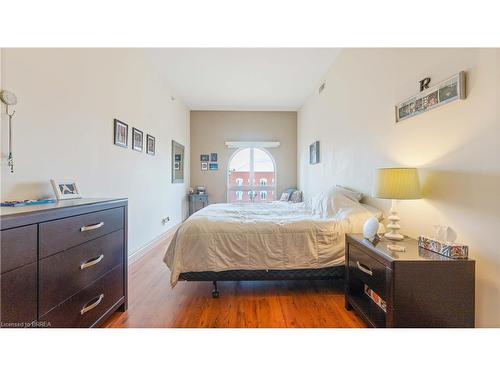 405-150 Colborne Street, Brantford, ON - Indoor Photo Showing Bedroom