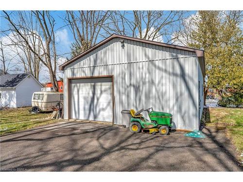 373 Maple Avenue, Burford, ON - Outdoor
