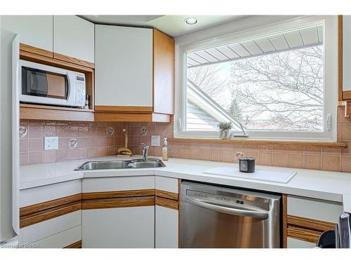 182 Delmar Drive, Hamilton, ON - Indoor Photo Showing Kitchen With Double Sink
