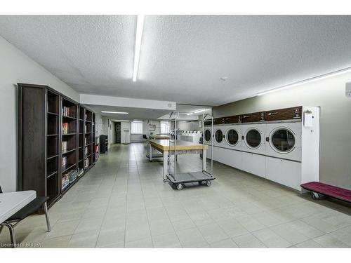 206-640 West Street, Brantford, ON - Indoor Photo Showing Laundry Room