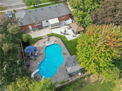 24 Admiral Road, Brantford, ON - Outdoor With In Ground Pool