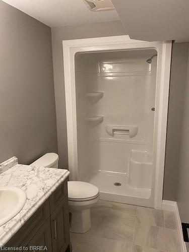 A-1079 Bay Street, Port Rowan, ON - Indoor Photo Showing Bathroom